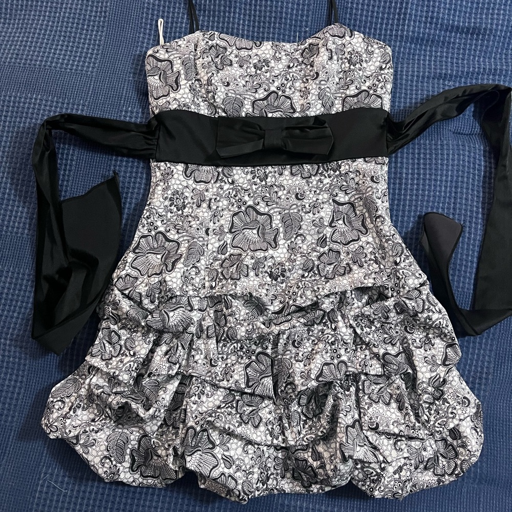 Ruby Rox Black and White Floral women’s Dress